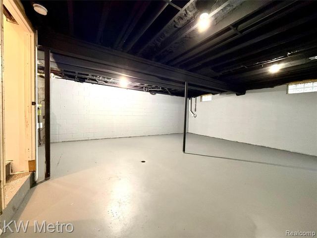 1730 Indian Road, Lapeer, MI 48446