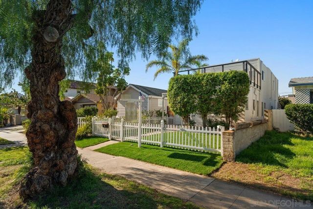 812 H Ave, Coronado, CA 92118