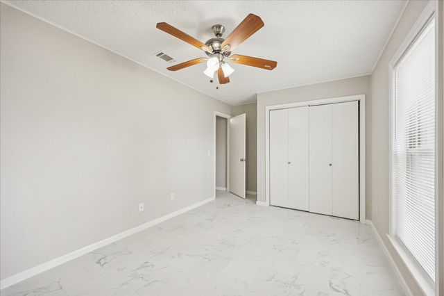 3127 E Heatherock Circle, Sugar Land, TX 77479