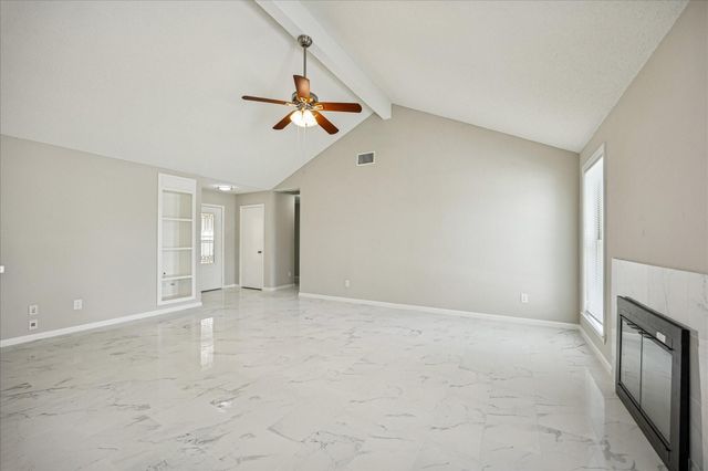 3127 E Heatherock Circle, Sugar Land, TX 77479