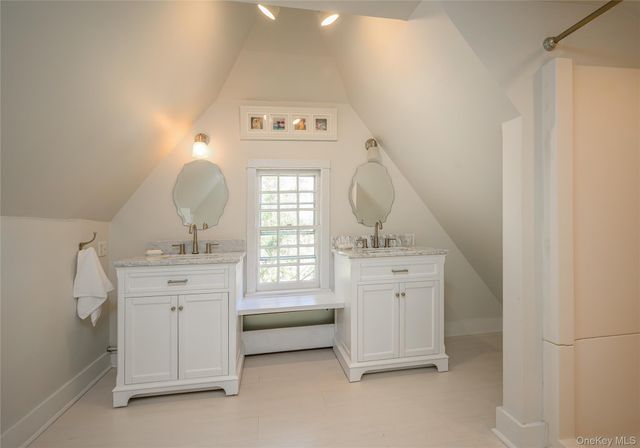 44 Merrit Avenue, Millbrook, NY 12545