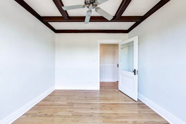 832 W Lakeside Place 3N, Chicago, IL 60640