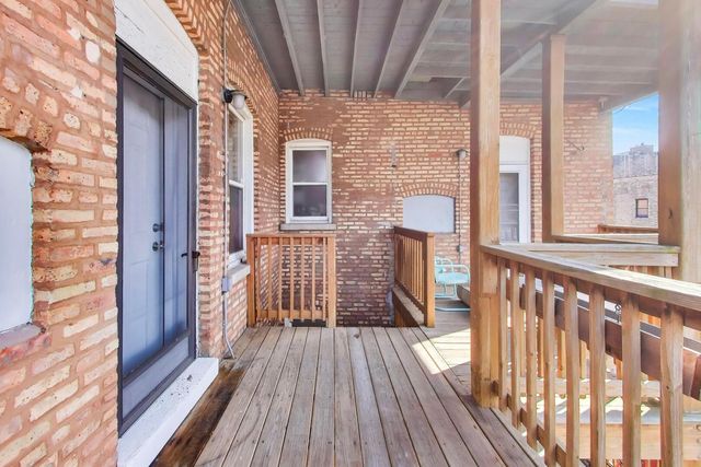 832 W Lakeside Place 3N, Chicago, IL 60640