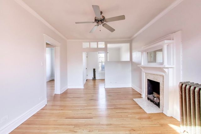 832 W Lakeside Place 3N, Chicago, IL 60640