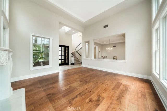 5 Thunderbird, Newport Beach, CA 92660