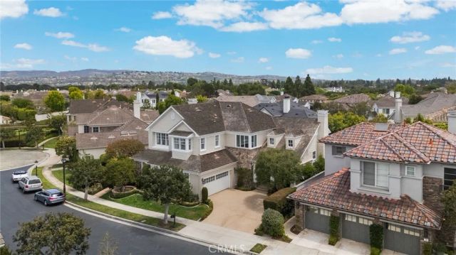 5 Thunderbird, Newport Beach, CA 92660