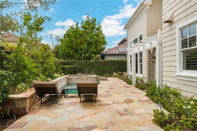 5 Thunderbird, Newport Beach, CA 92660