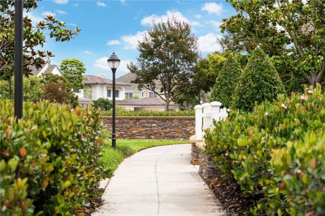 5 Thunderbird, Newport Beach, CA 92660