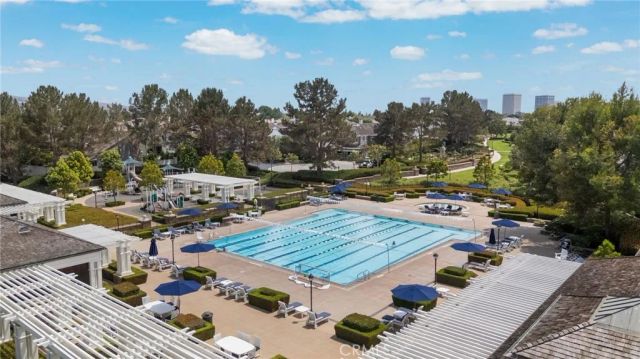 5 Thunderbird, Newport Beach, CA 92660