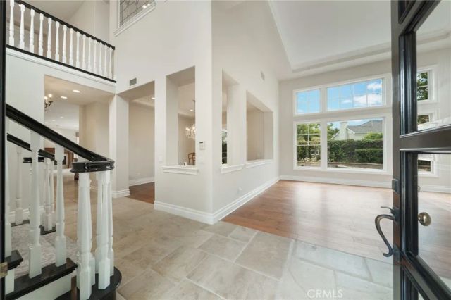 5 Thunderbird, Newport Beach, CA 92660