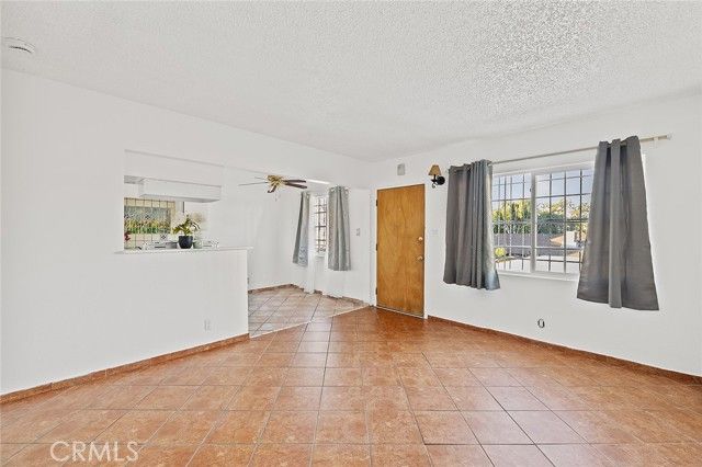 330 W Laurel Street C, Compton, CA 90220