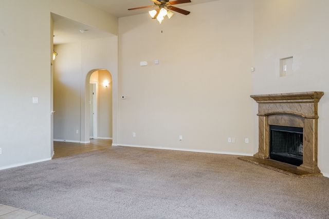 10909 Braemoor Drive, Fort Worth, TX 76052