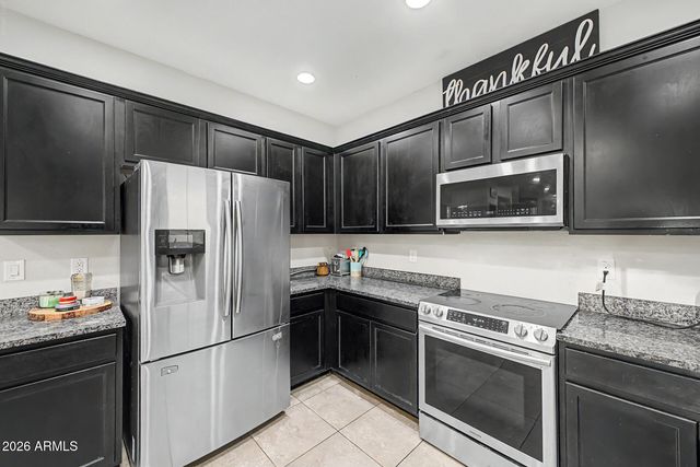 255 N 69TH Place, Mesa, AZ 85207