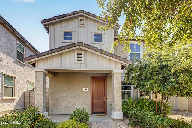 255 N 69TH Place, Mesa, AZ 85207