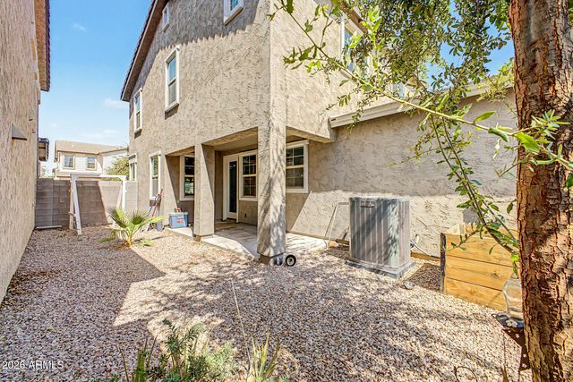 255 N 69TH Place, Mesa, AZ 85207
