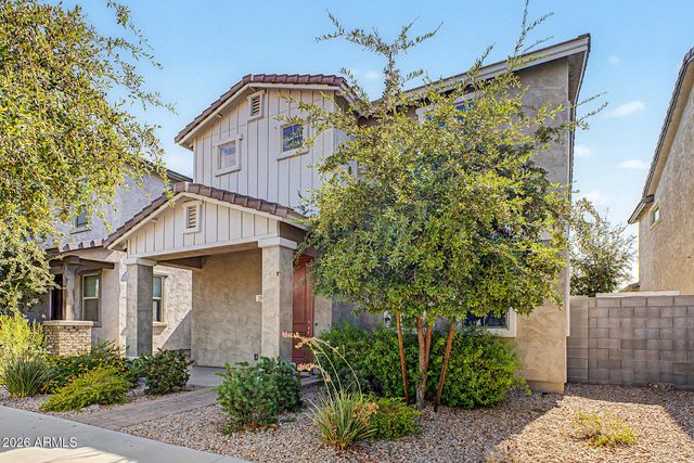 255 N 69TH Place, Mesa, AZ 85207