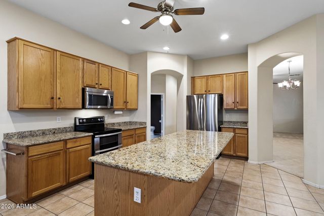 8606 E HANNIBAL Street, Mesa, AZ 85207