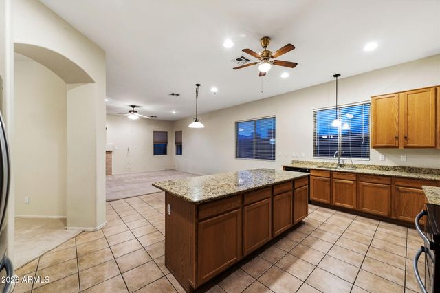 8606 E HANNIBAL Street, Mesa, AZ 85207