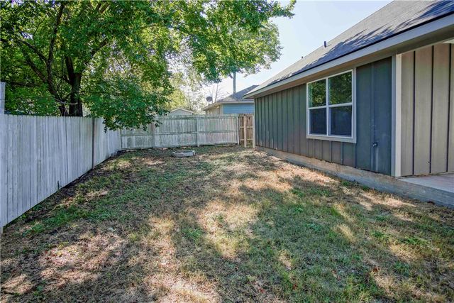 811 Dansby Street, Bryan, TX 77803