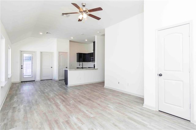 811 Dansby Street, Bryan, TX 77803