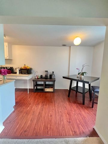 2 Shrewsbury Green Dr I, Shrewsbury, MA 01545