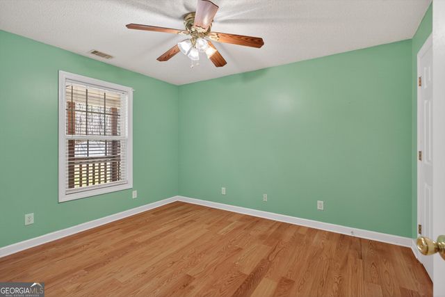 147 Little Road, Sharpsburg, GA 30277