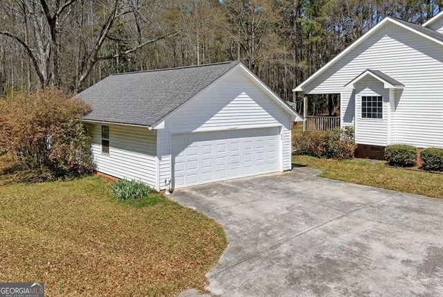 147 Little Road, Sharpsburg, GA 30277