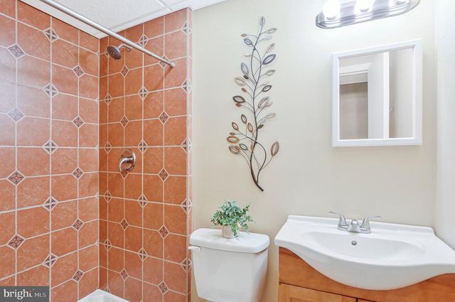7612 ERICA LN, Laurel, MD 20707