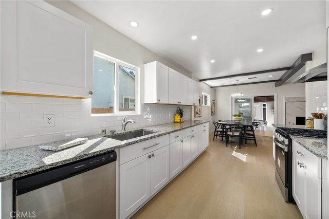 7513 Topeka, Reseda, CA 91335
