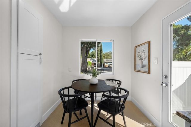 7513 Topeka, Reseda, CA 91335