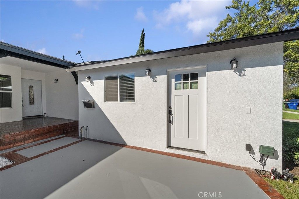 7513 Topeka, Reseda, CA 91335