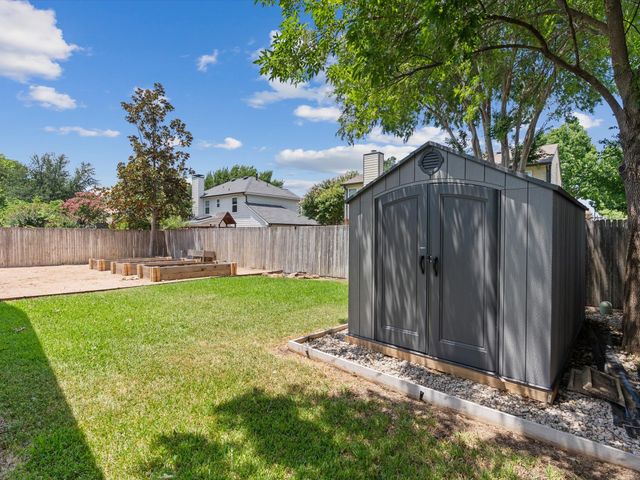 1220 Oxford Lane, Grapevine, TX 76051