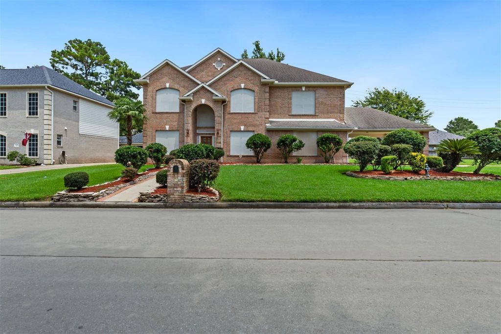 18714 Aquatic Drive, Humble, TX 77346