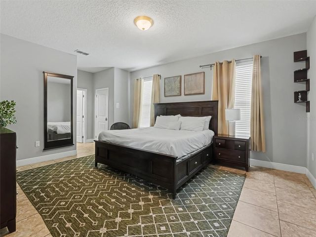 4127 OAK TREE DRIVE, Davenport, FL 33837