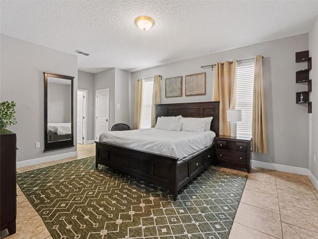 4127 OAK TREE DRIVE, Davenport, FL 33837