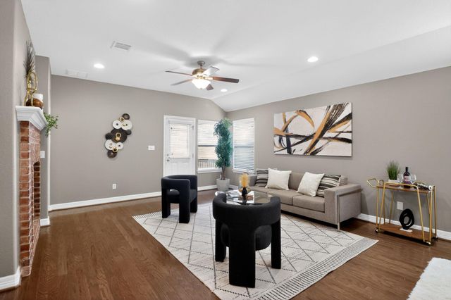 1041 Naranjo DR, Georgetown, TX 78628