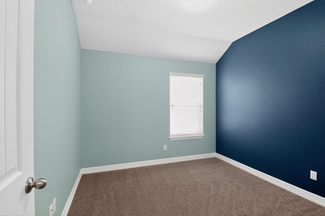 1041 Naranjo DR, Georgetown, TX 78628