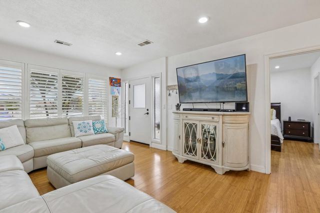 519 4th Avenue, San Bruno, CA 94066