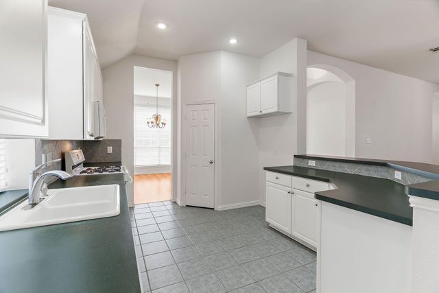 1813 Travis Drive, Allen, TX 75002