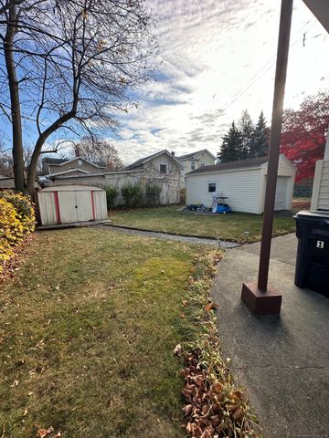 18 New Street, Ansonia, CT 06401