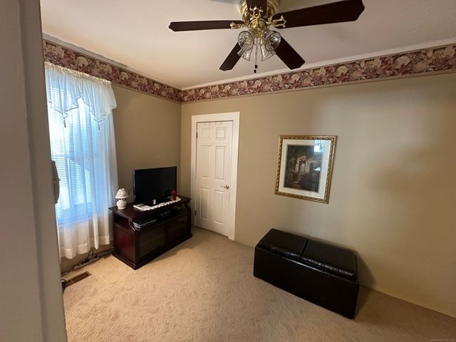 18 New Street, Ansonia, CT 06401