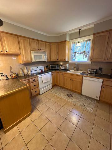 18 New Street, Ansonia, CT 06401