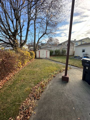 18 New Street, Ansonia, CT 06401