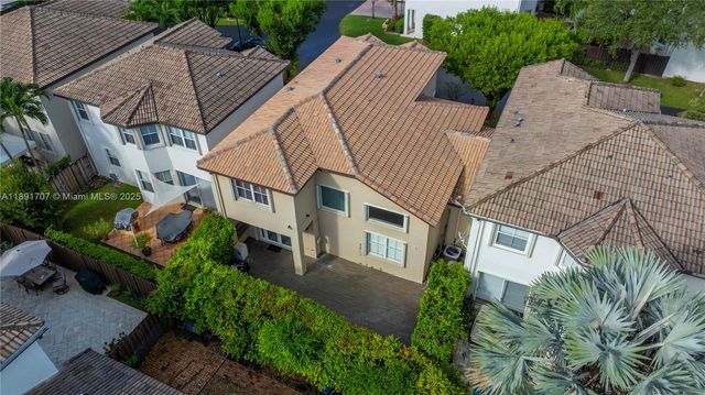 4863 NW 109th Path, Doral, FL 33178