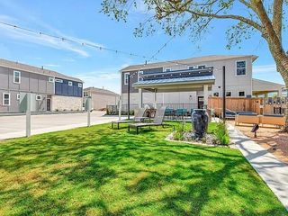 1520 Beach Oak Drive, Houston, TX 77084