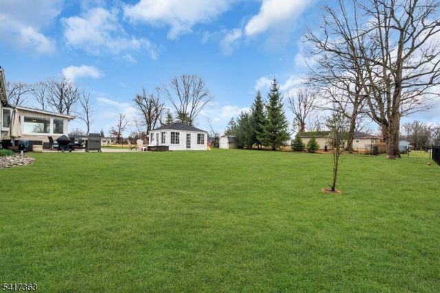 14 Edgewood Ter, Bridgewater Twp., NJ 08807