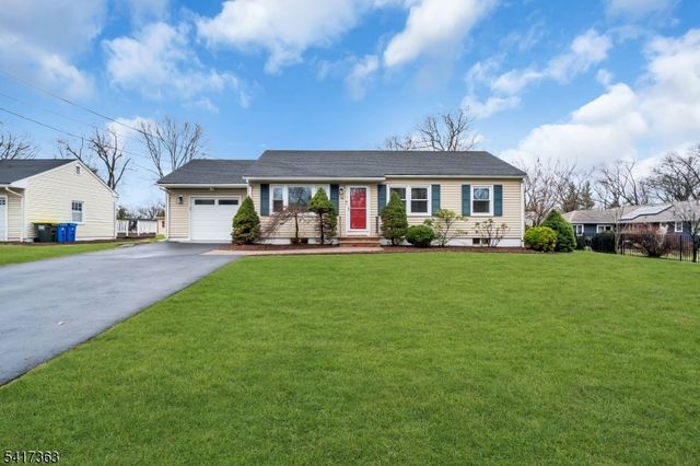 14 Edgewood Ter, Bridgewater Twp., NJ 08807