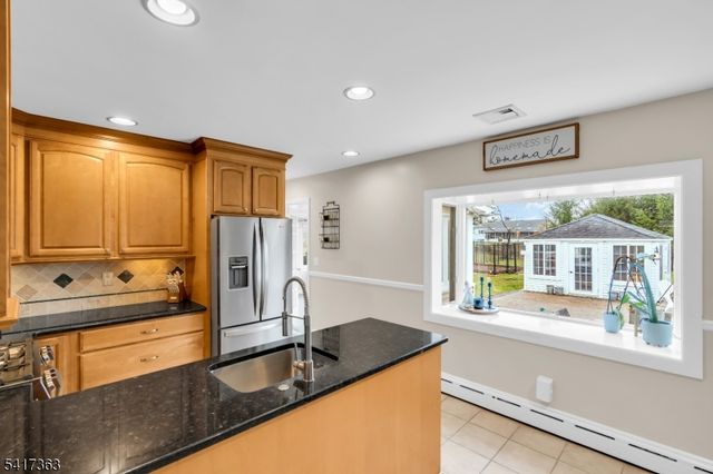 14 Edgewood Ter, Bridgewater Twp., NJ 08807