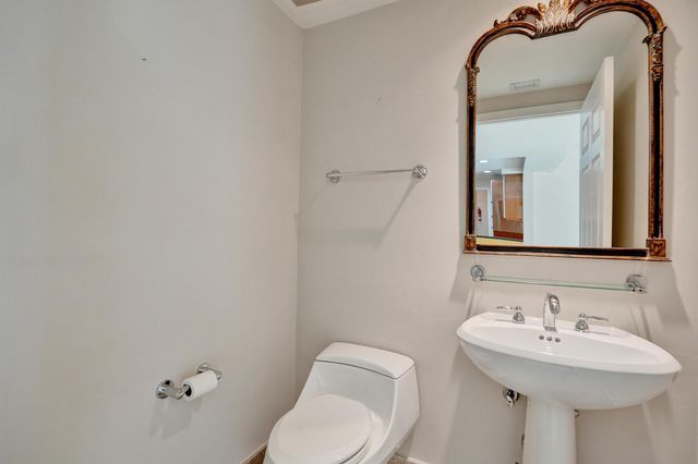 1819 SE 17th Street 710, Fort Lauderdale, FL 33316