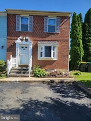 1136 OLD FORGE RD, New Castle, DE 19720